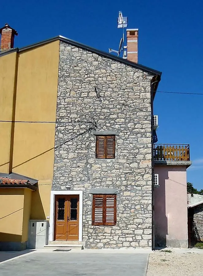 Apartments Ana Savudrija